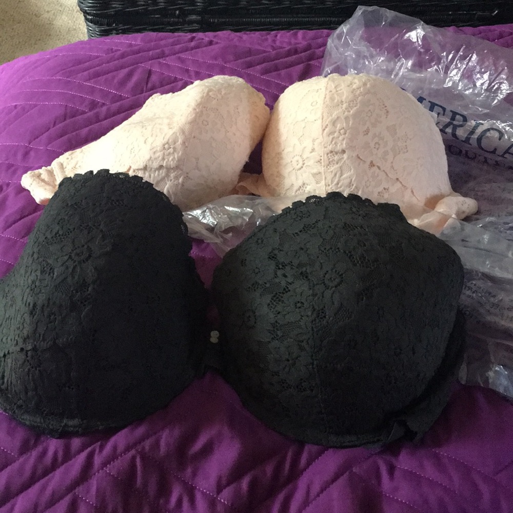 NWT Women’s Bra 40DD (2bras)